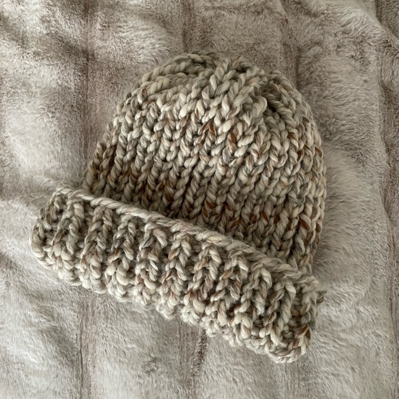 Chunky Handmade Beanie - Picture 12 of 13